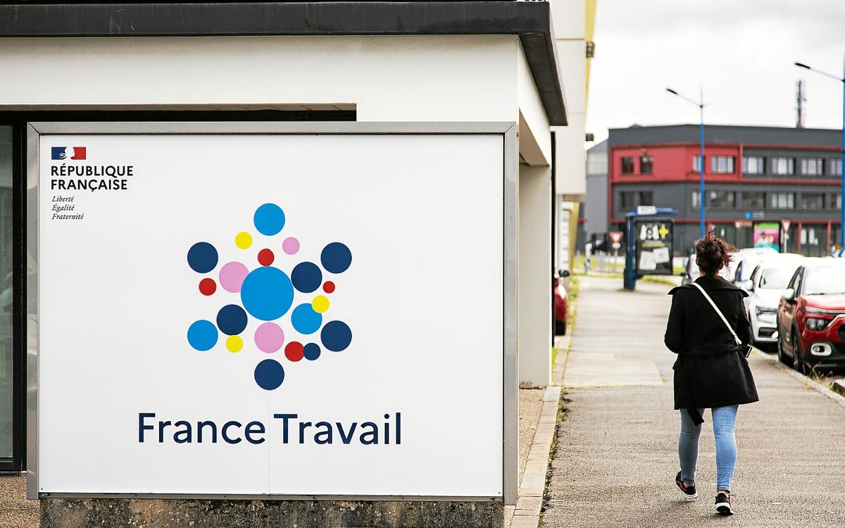 Image d'illustration pour: Chômage en France : le taux se stabilise à 7,5 % au deuxième trimestre 2025