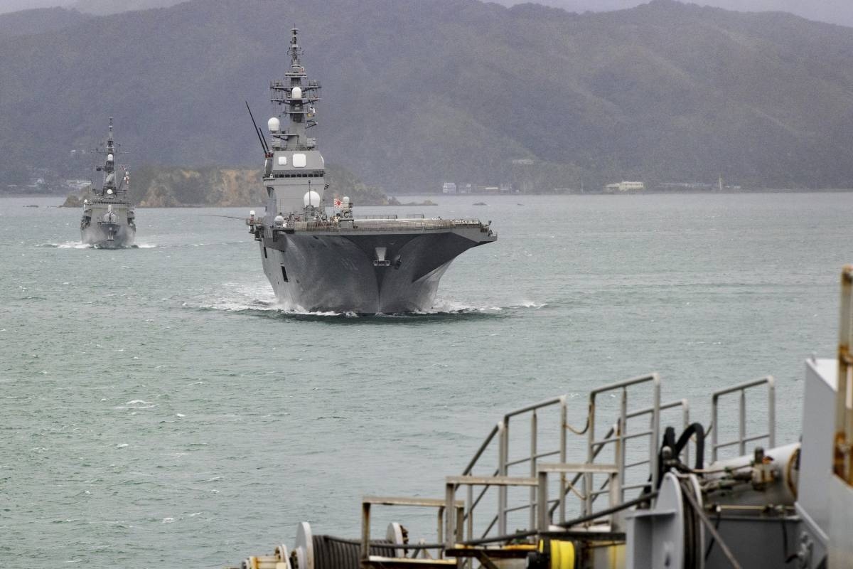 Image d'illustration pour: Japanese warships visit New Zealand's capital for the first time in almost 90 years