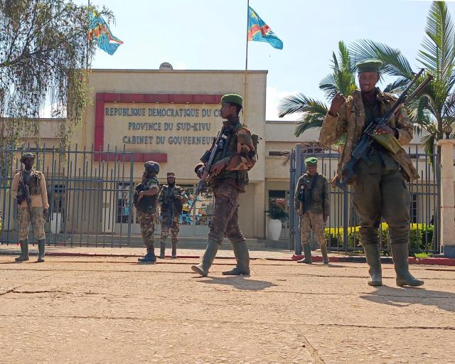 Image d'illustration pour: Rebeldes de M23 apoyados por Ruanda mataron al menos 80 civiles en las últimas semanas, según Congo