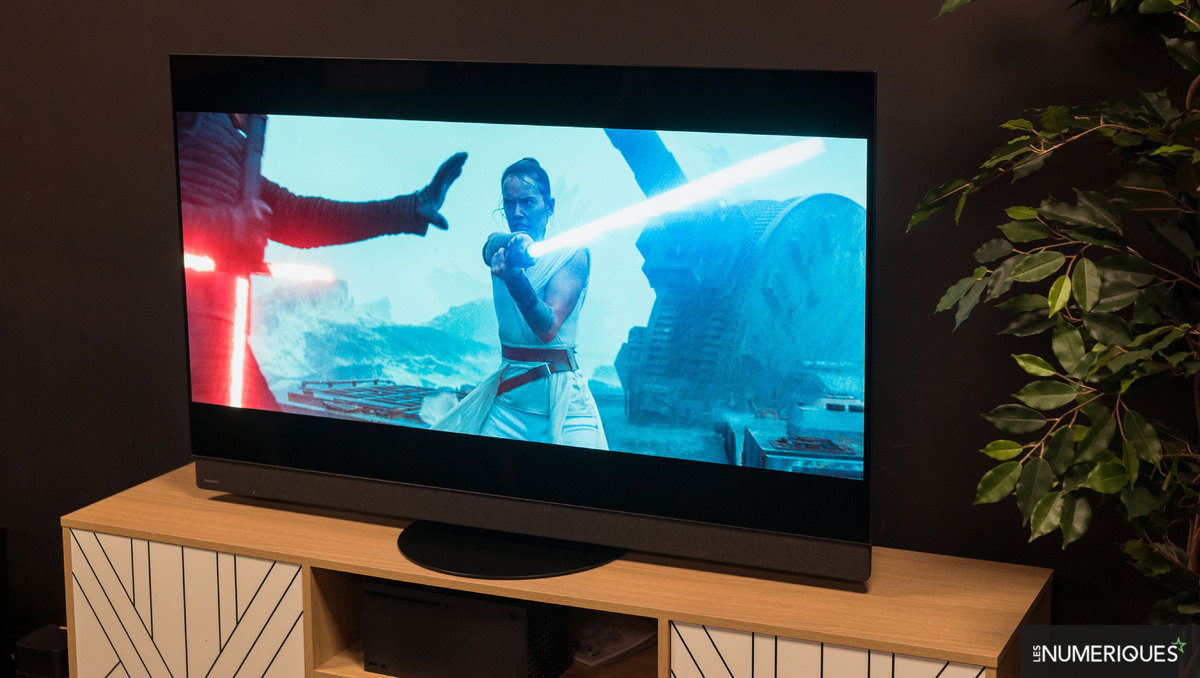 Image d'illustration pour: Le test du téléviseur Panasonic 55Z95B a rejoint notre comparatif