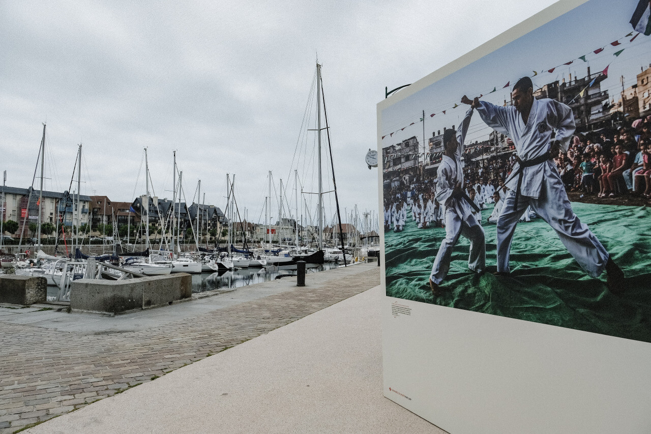 Image d'illustration pour: " Le sport est un langage universel " : un monde de sports s'expose à Deauville