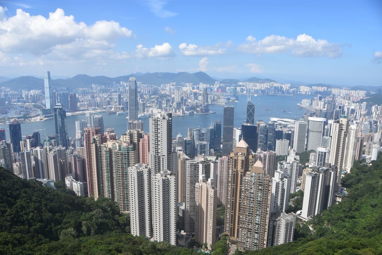 Image d'illustration pour: Hong Kong growth to hold steady in 2H25
