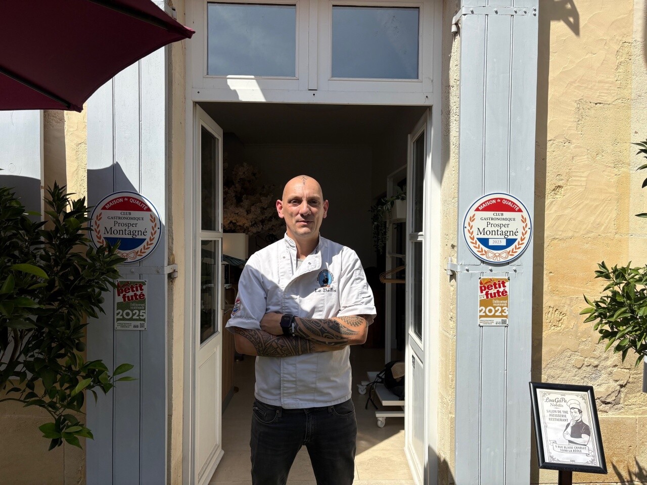 Image d'illustration pour: En Gironde, ce boulanger-pâtissier reçoit un titre exceptionnel