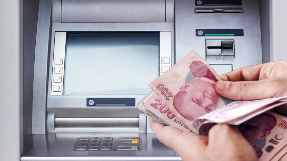 Image d'illustration pour: ATM'lerde yeni dönem: Para yatırma işlemlerinde kısıtlama başladı! İşte, yeni limitler