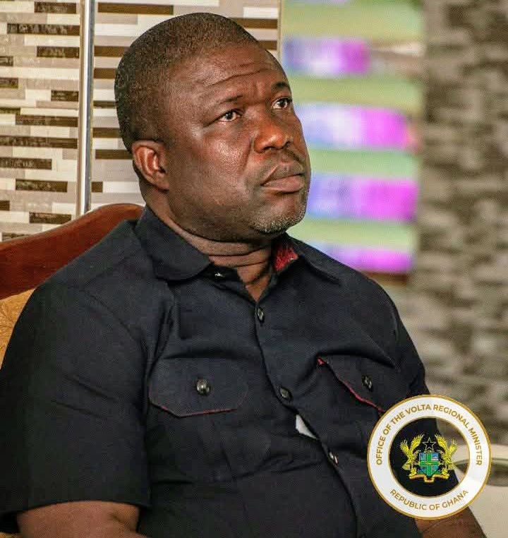 Image d'illustration pour: Volta Region holds vigil for helicopter crash victims