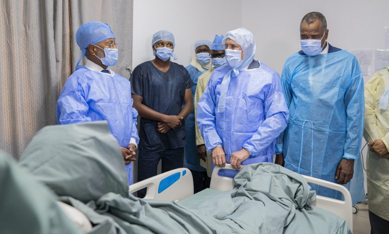 Image d'illustration pour: Transplantation rénale: Le président au chevet des patients