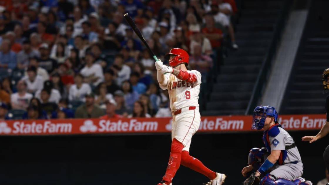 Image d'illustration pour: Angelinos se imponen a Dodgers guiados por jornada de dos jonrones de Neto