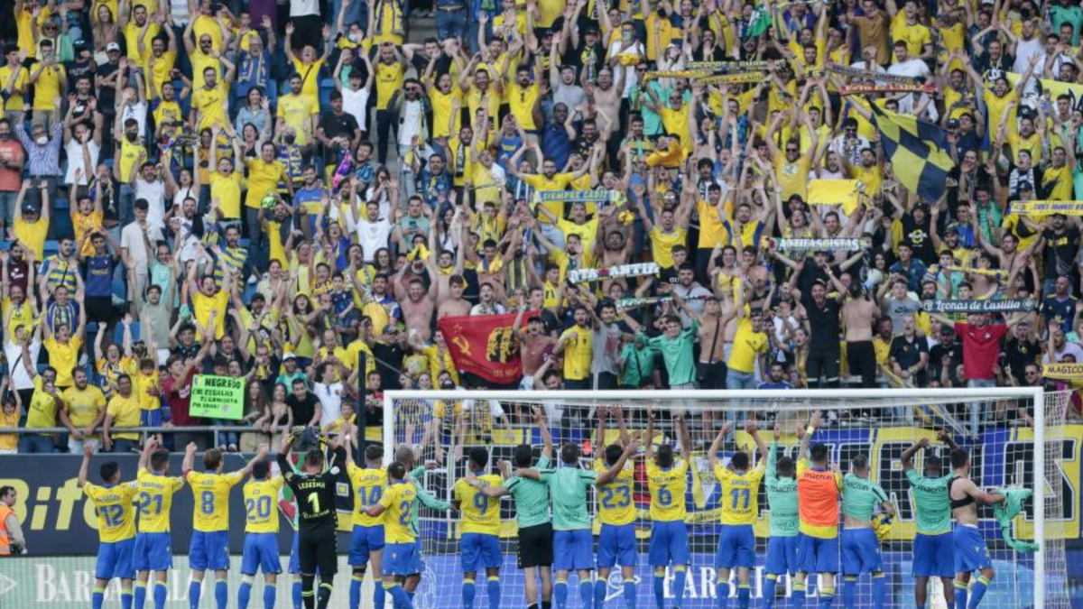 Image d'illustration pour: El Cádiz abre la temporada con promoción especial para sus socios