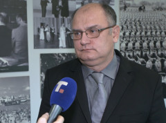 Image d'illustration pour: Mihajlo Rabrenović: Neprihvatljivo da su marže duplirane, isti proizvodi u EU jeftiniji