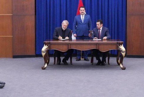 Image d'illustration pour: على خط النار والمفاوضات.. أبعاد التحرك الإيراني نحو العراق ولبنان - المسلة