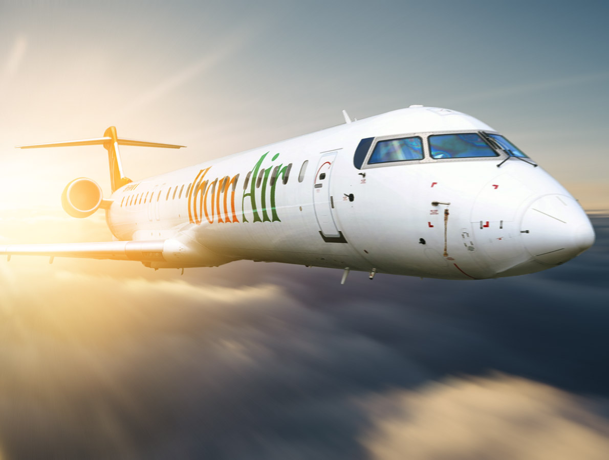 Image d'illustration pour: Peter Obi, others accuse aviation minister of 'double standard' over Ibom Air incident
