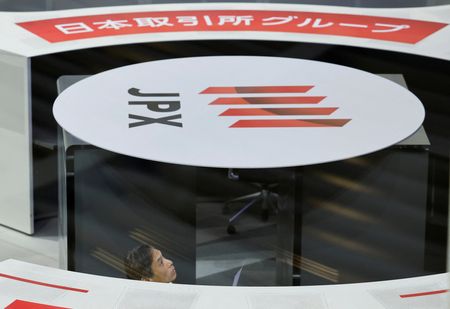 Image d'illustration pour: アングル:日本株の「ニューノーマル」、PER20倍に拡大余地 名目成長率など支え