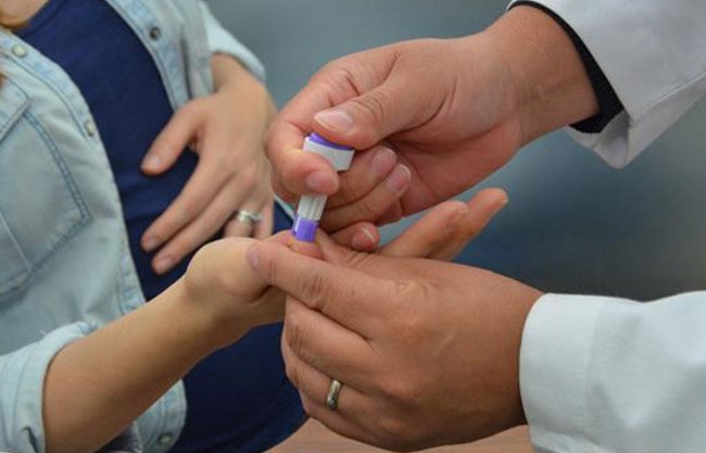 Image d'illustration pour: Brinda IMSS Coahuila pruebas rápidas para detección de VIH gratuitas para población general | Periódico Zócalo | Noticias de Saltillo, Torreón, Piedras Negras, Monclova, Acuña