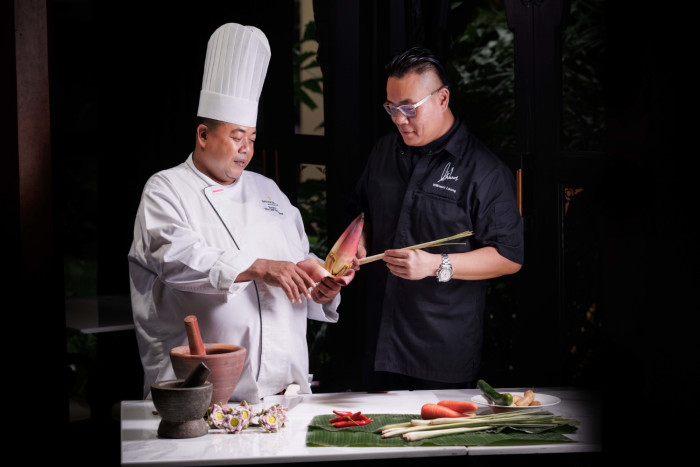 Image d'illustration pour: Thai-Singaporean Chefs Unite for Four-Hands Feast