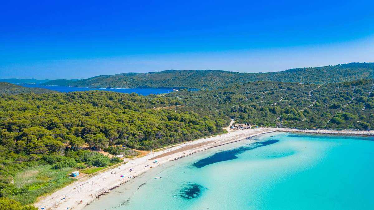 Image d'illustration pour: Urlaub in Kroatien: Fünf bekannte Strände - und was sie besonders macht