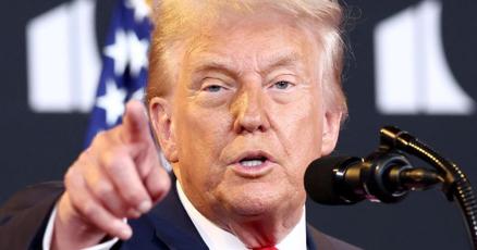 Image d'illustration pour: Trump asked Norwegian minister about Nobel Prize, newspaper says