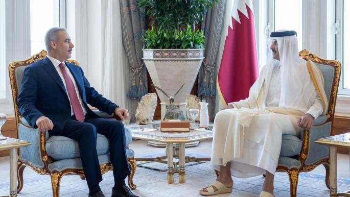 Image d'illustration pour: أمير قطر يستقبل وزير الخارجية التركي