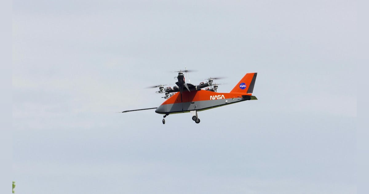 Image d'illustration pour: NASA tests RAVEN SWFT to advance safe, autonomous air taxi flight controls