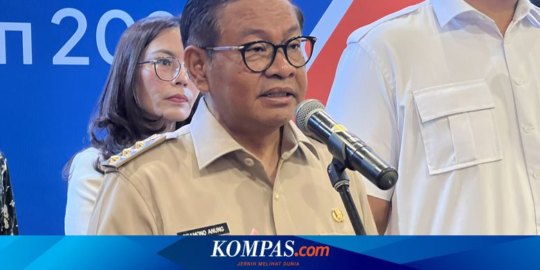 Image d'illustration pour: Pramono Minta Prabowo Segera Teken Perpres Sekolah Swasta Gratis