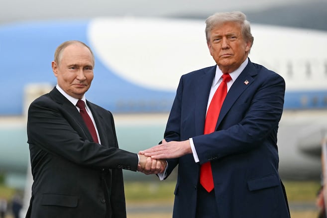 Image d'illustration pour: Trump et Poutine se séparent sans dévoiler de plan pour l'Ukraine