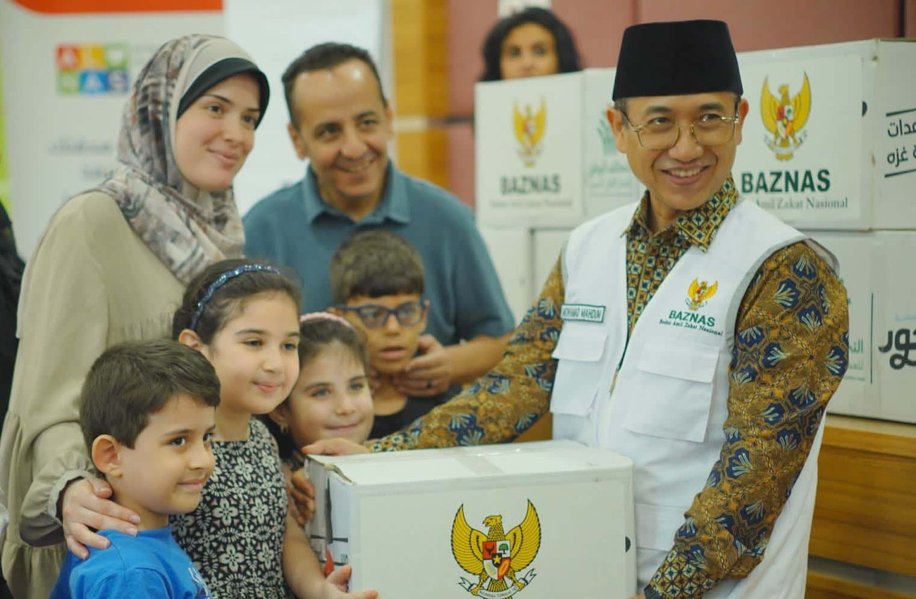 Image d'illustration pour: BAZNAS Salurkan Bantuan Kebutuhan Hidup untuk Keluarga Palestina di Mesir