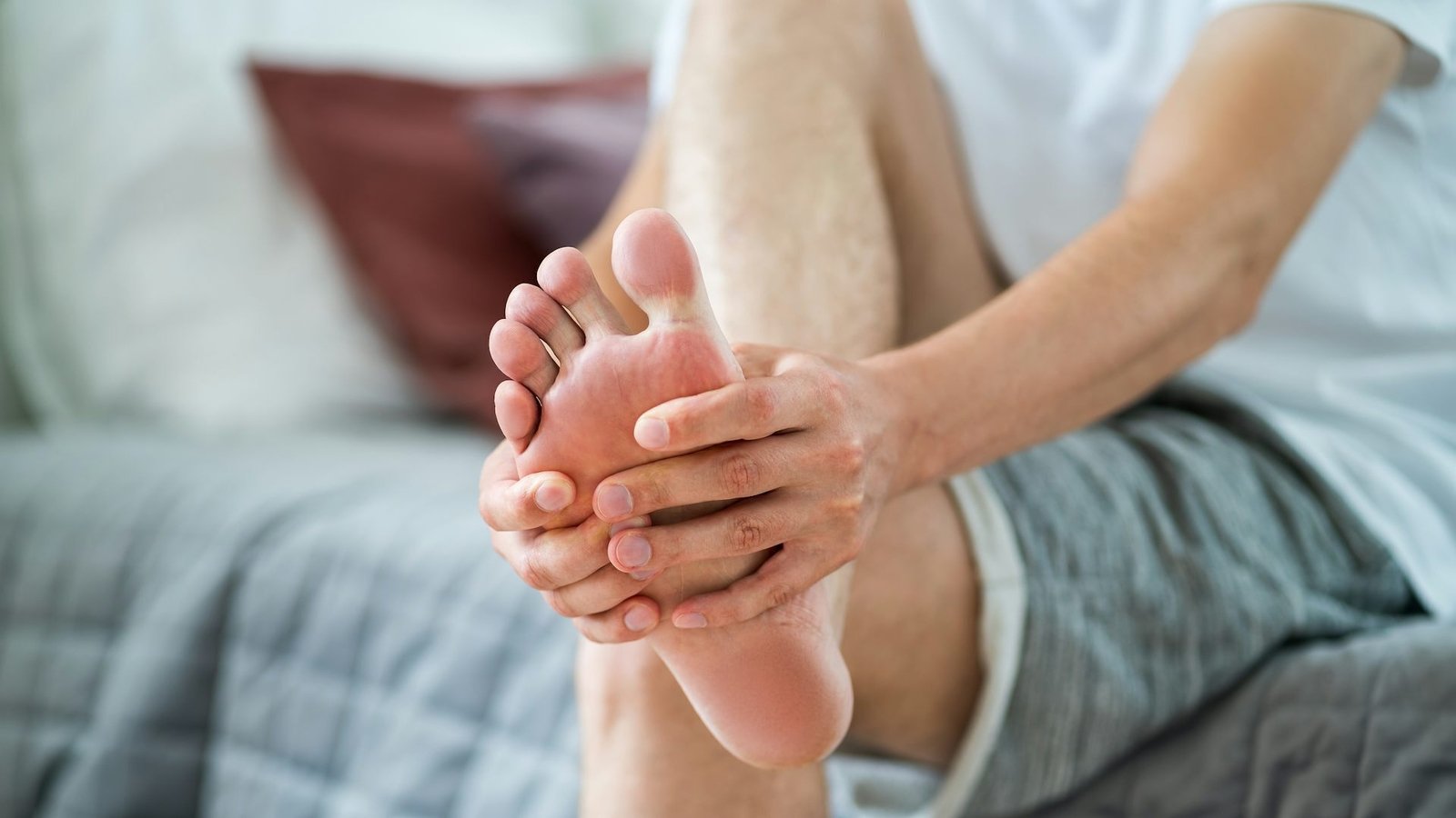 Image d'illustration pour: Do you have an 'Irish pinky toe'? Here's how to know