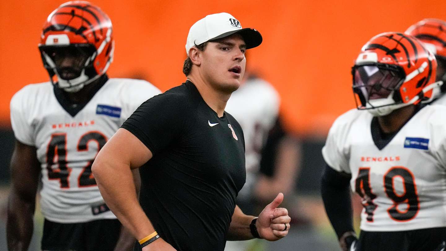 Image d'illustration pour: Trade Trey Hendrickson? Bengals Reportedly Entertaining Offers With Regular Season Looming
