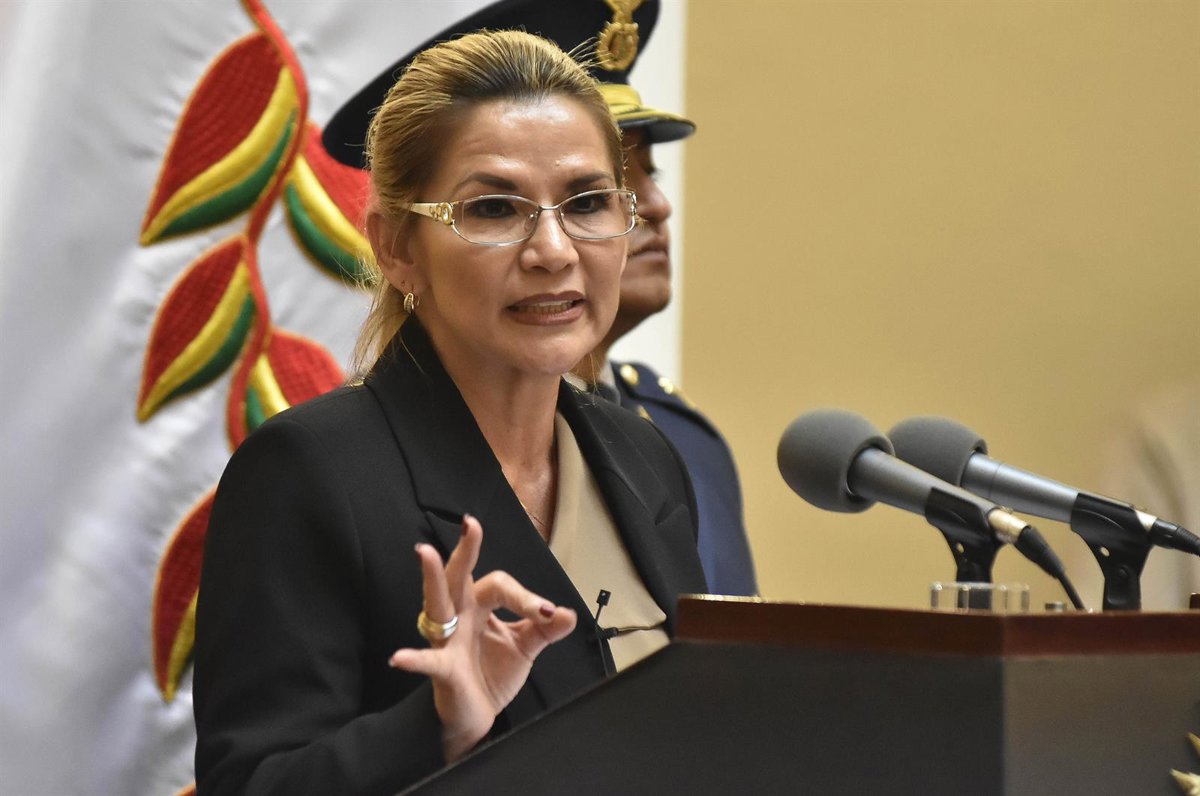 Image d'illustration pour: El fiscal de Bolivia advierte de sanciones de la CIDH por los fallos...