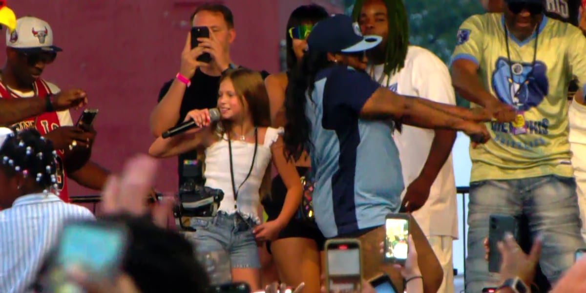 Image d'illustration pour: Viral 9-year-old performs with Project Pat on 901 Day