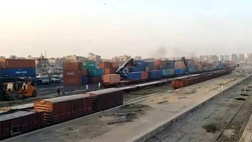 Image d'illustration pour: DP World, NLC plan $400m freight corridor with Pakistan Railways