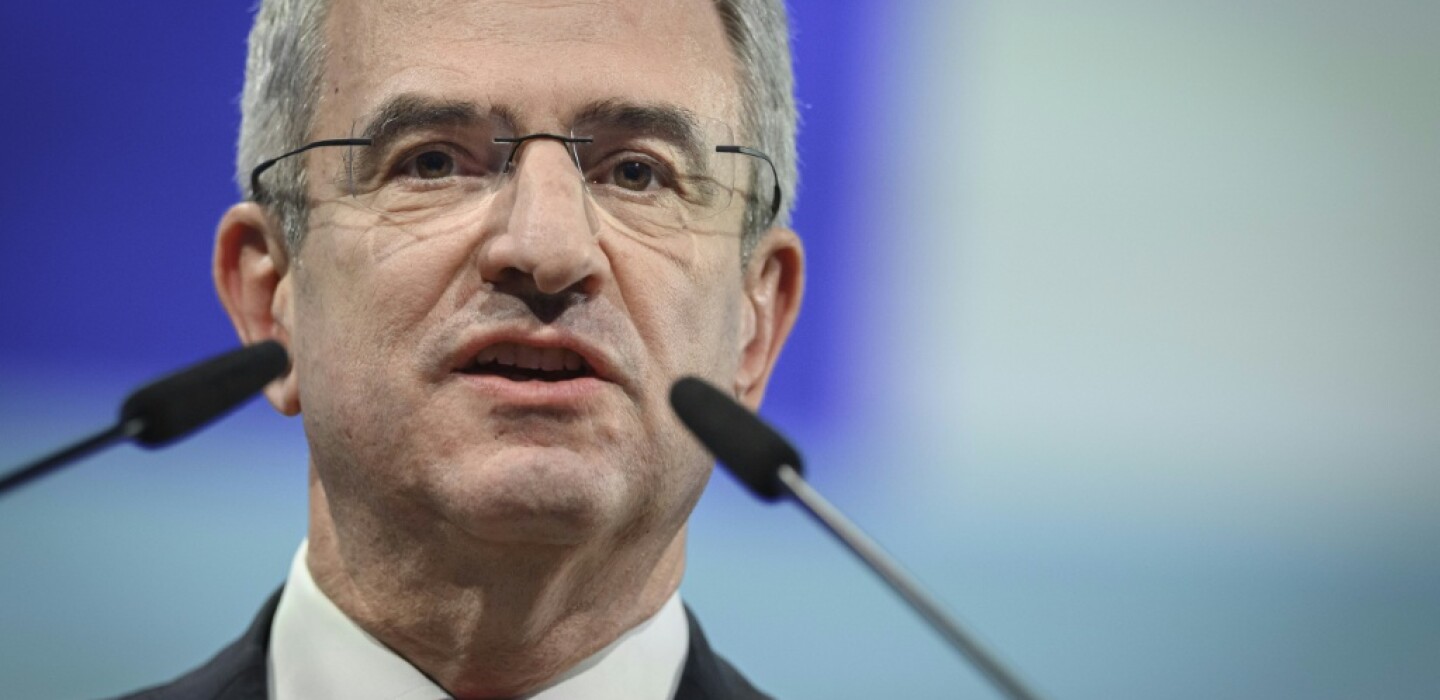 Image d'illustration pour: "La saga Nestlé continue" : le licenciement du DG entraîne une baisse de l'action en bourse