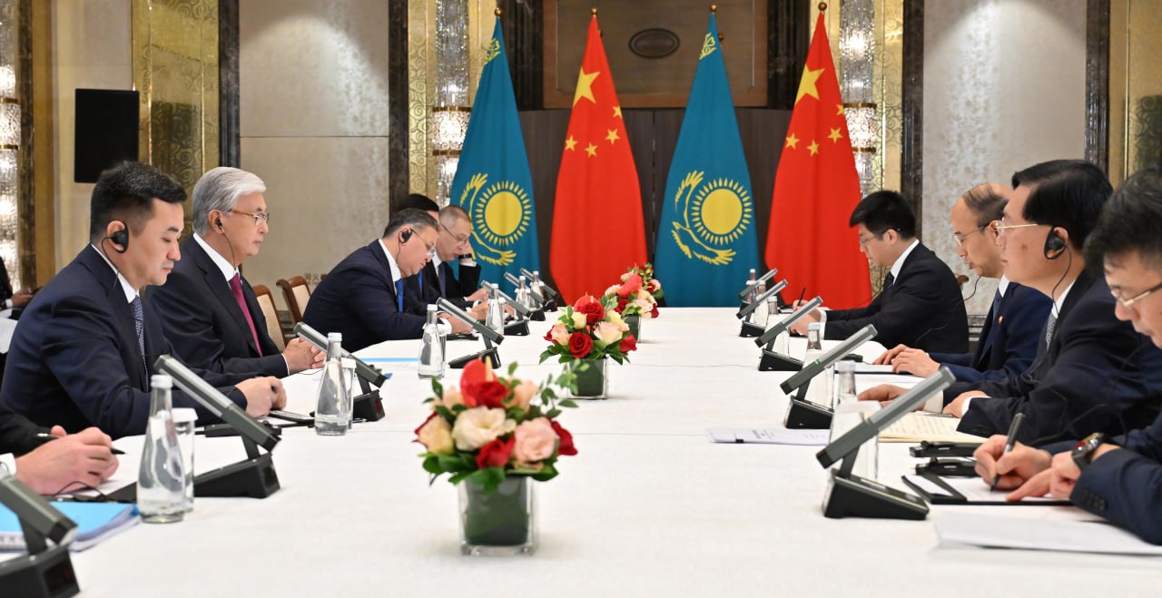 Image d'illustration pour: Tokayev's Talks With China's Business Leaders Span Energy, Transport, Tech - The Astana Times