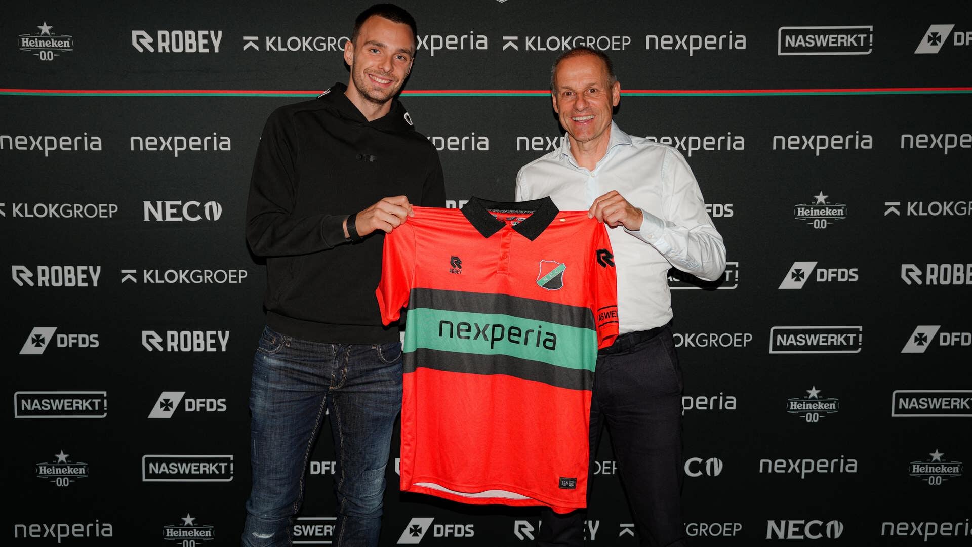 Image d'illustration pour: N.E.C. neemt Darko Nejašmic over van Sharjah FC