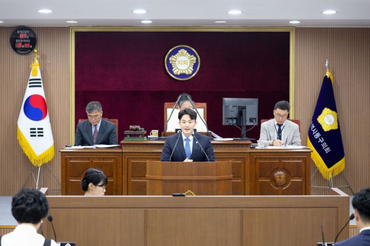 Image d'illustration pour: 노진성 광주 동구의원 "출산율 높이려면 심야어린이병원 유치해야"