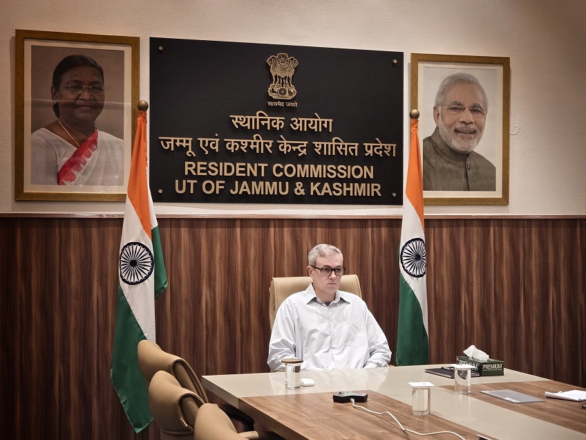 Image d'illustration pour: CM Omar Chairs Meet To Review Situation Amid Inclement Weather