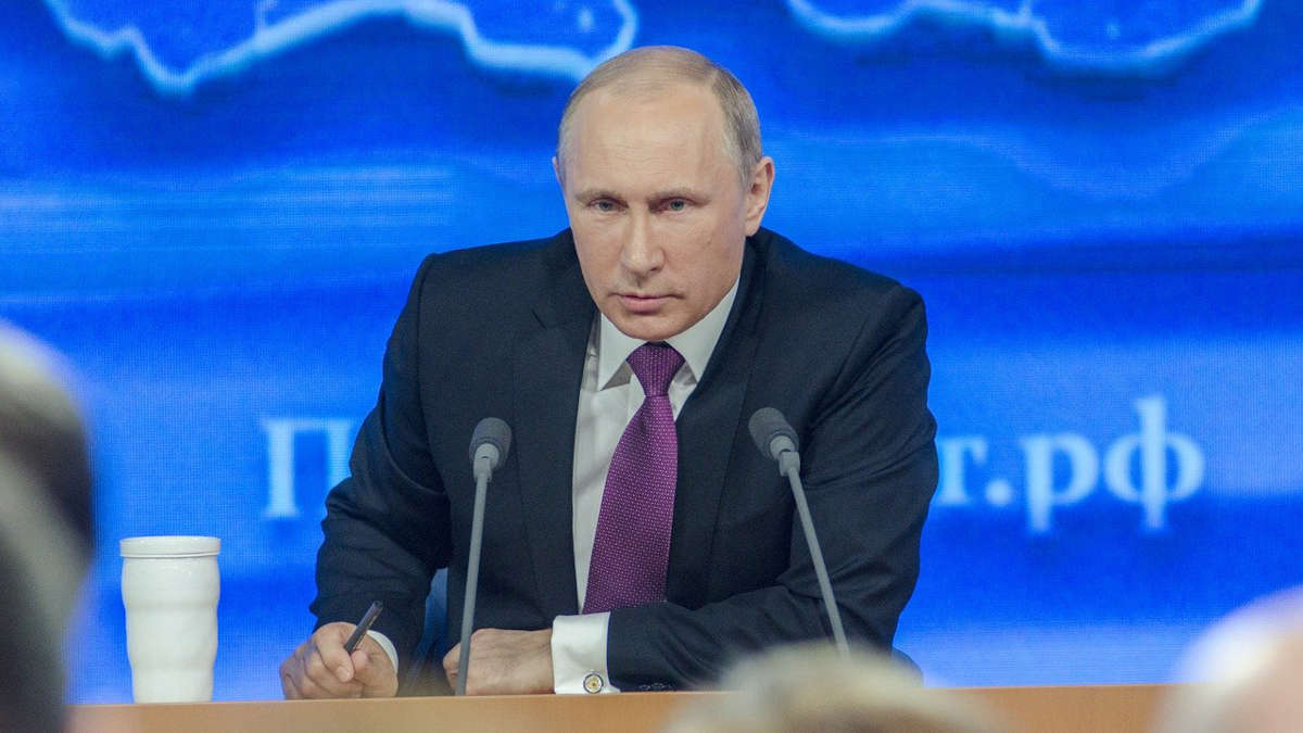 Image d'illustration pour: " Le mage du Kremlin " : la réaction inattendue de Poutine concernant le film avec Jude Law