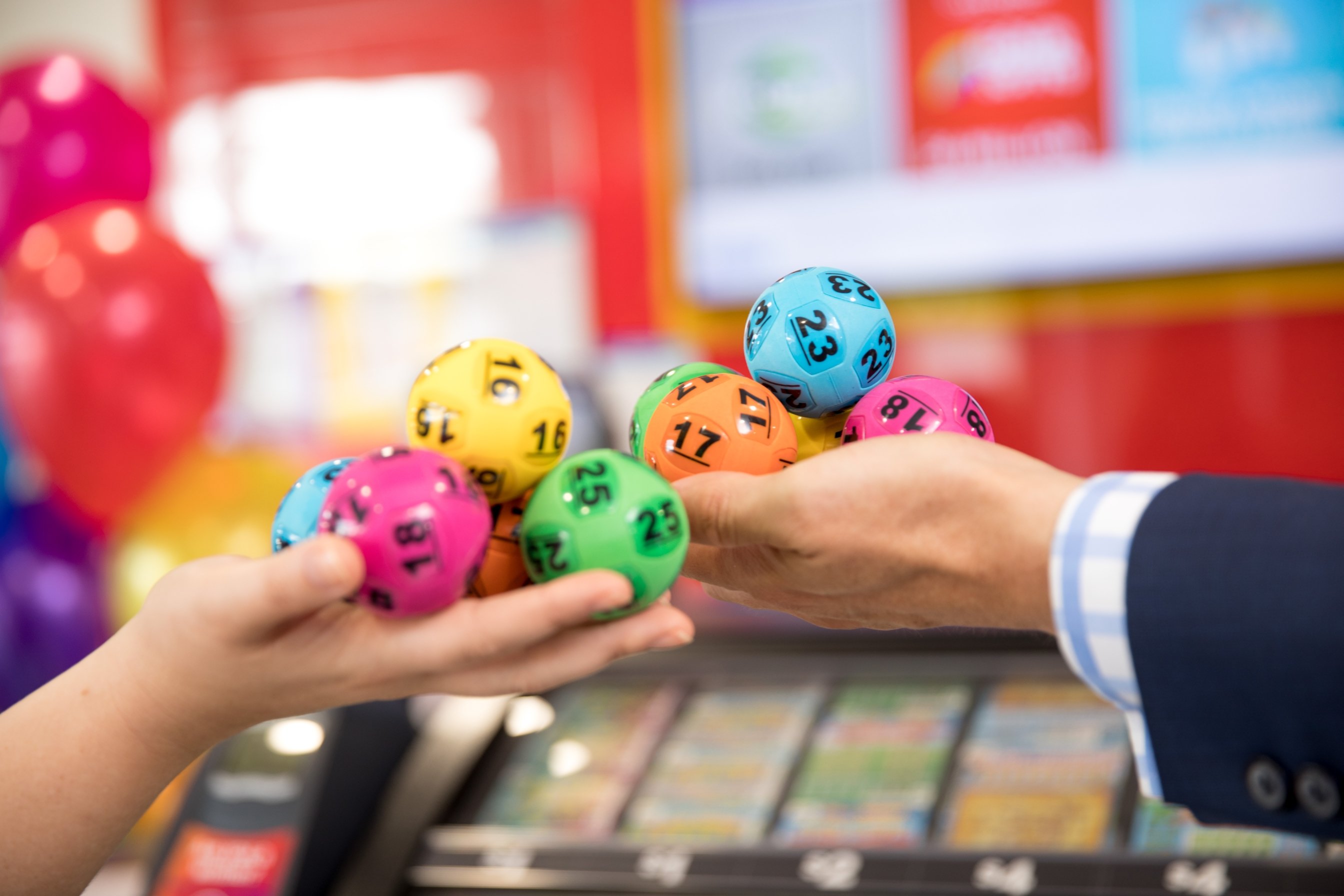 Image d'illustration pour: Powerball Draw 1529 Results: Winning Numbers for Sep 4