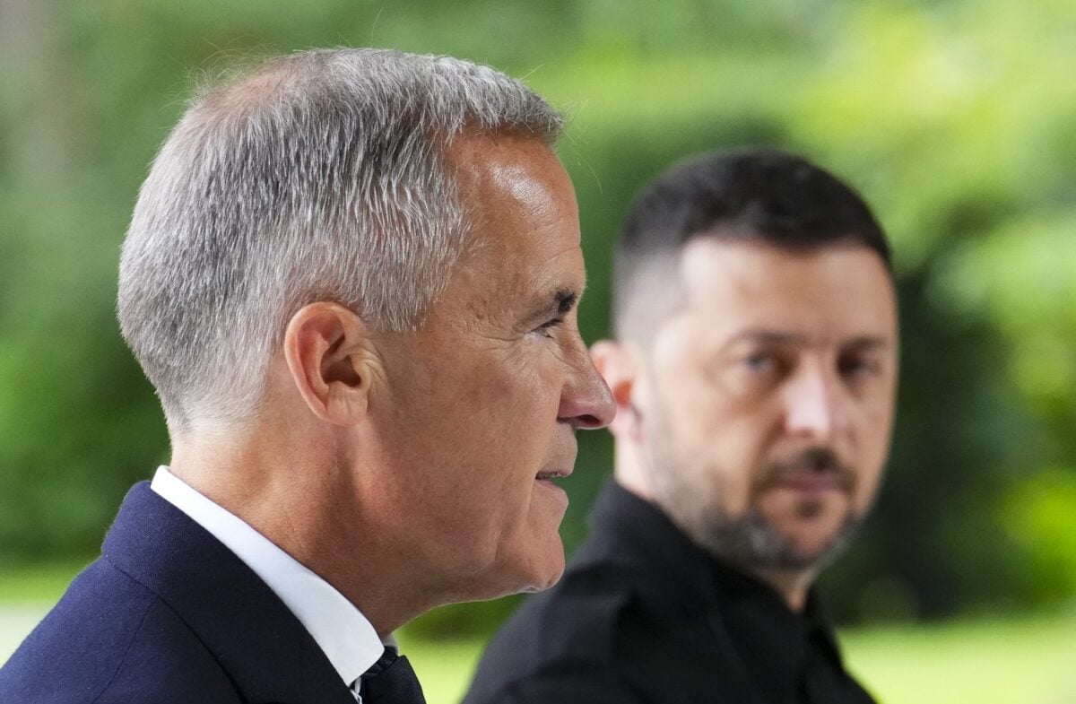 Image d'illustration pour: Carney promet une "aide militaire" en Ukraine lors d'une réunion virtuelle des alliés | L'actualité