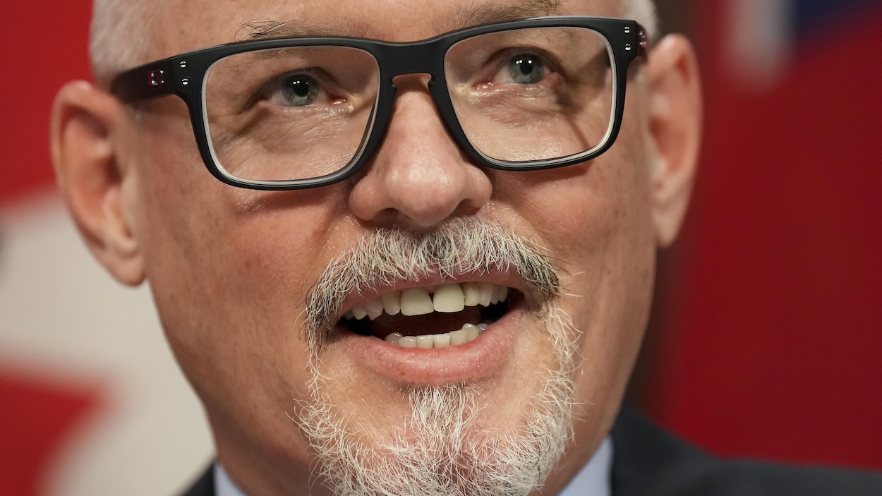 Image d'illustration pour: Le médecin en chef de l'Ontario réclame un calendrier national de vaccination