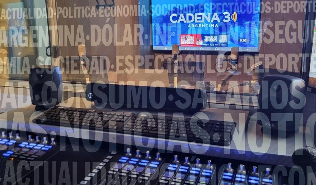 Image d'illustration pour: Campesinos azotan a funcionario por demora en reinicio de aeropuerto en Perú