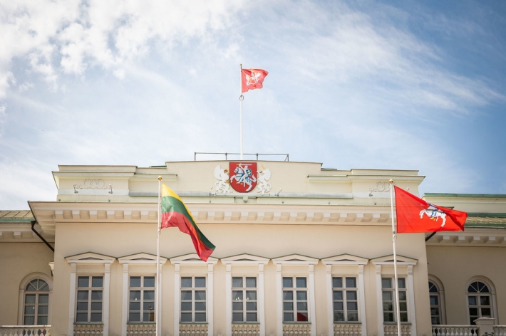 Image d'illustration pour: Baigiantis Vyriausybės formavimui, pas prezidentą - kandidatai į VRM ir teisingumo ministrus | Naujiena | BNS.lt