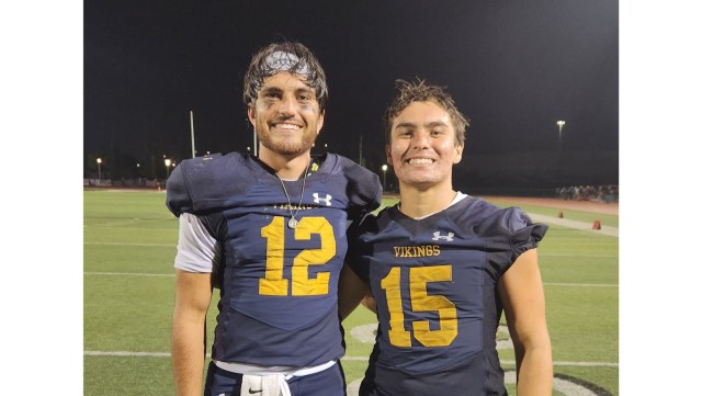 Image d'illustration pour: Marina football finds way to win against Fountain Valley