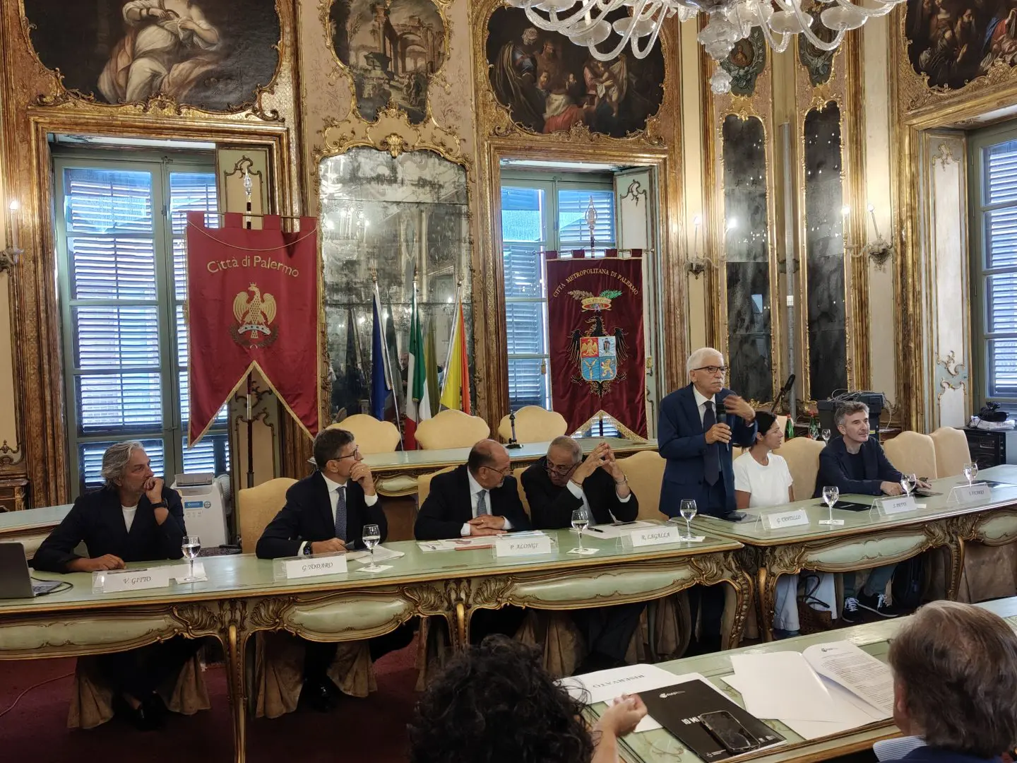 Image d'illustration pour: Ficarra e Picone, l'attore e regista Pif e la giornalista Petyx insieme a Rap per "IoMirifiuto"
