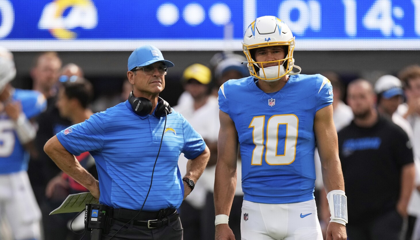 Image d'illustration pour: NFL picks: Chiefs won't be as lucky as they've been vs. Chargers in Brazil