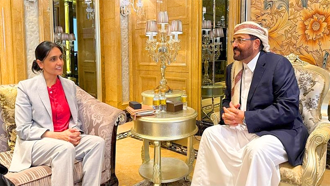 Image d'illustration pour: العرادة يبحث مع سفيرة بريطانية التحديات الراهنة وتعزيز الدعم الدولي