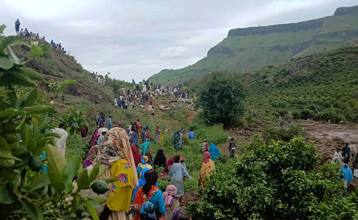 Image d'illustration pour: Landslide in Sudan's Darfur claims about 200 children as rescue efforts continue, aid group says