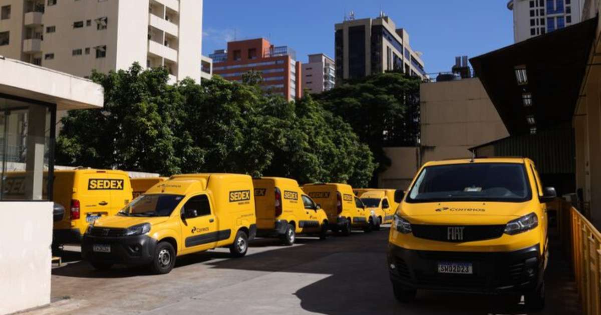 Image d'illustration pour: Prejuízo dos Correios triplica e chega a R$ 4,37 bilhões no primeiro semestre de 2025