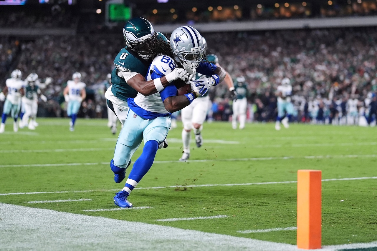 Image d'illustration pour: Eagles need to pull plug on ex-Giants standout before he kills their season
