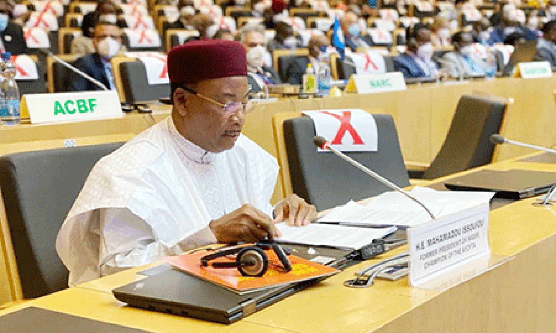 Image d'illustration pour: AfCFTA: Rules of origin facing obstacles in the automotive and textile sectors