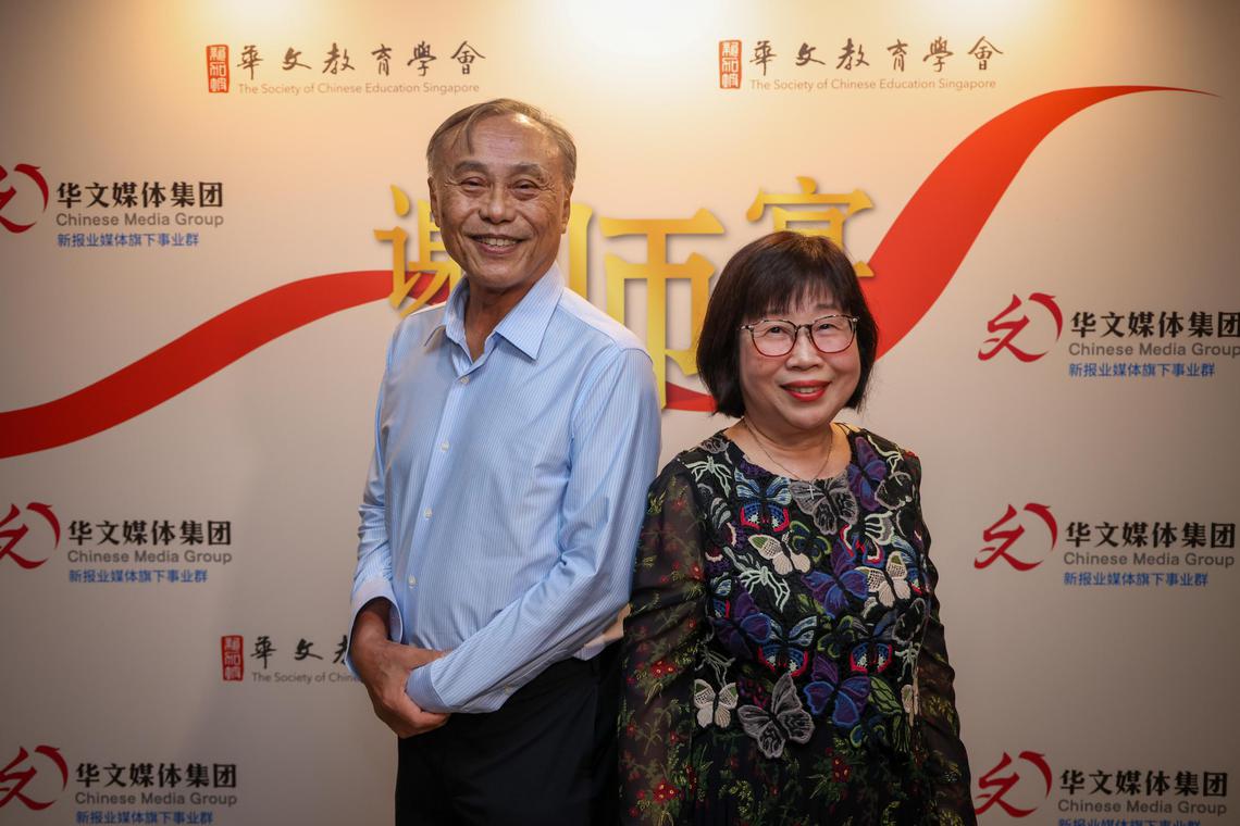 Image d'illustration pour: Chinese teachers play important role in passing on values and culture: PM Wong